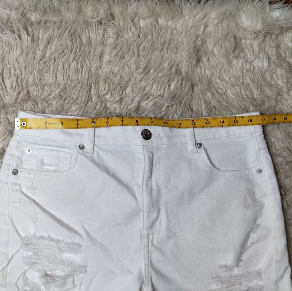 American Eagle Curvy High Rise Shortie Shorts Size 14 - Picture 11 of 12